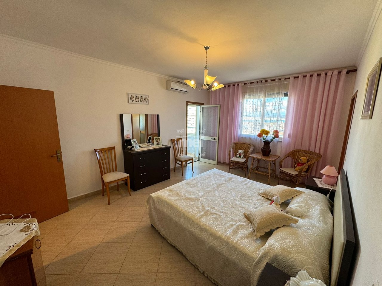 APARTMENT 2+1 FOR RENT IN THE CENTER!