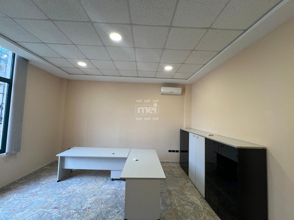 JEPET ME QIRA AMBIENT BIZNESI TEK VOLLGA