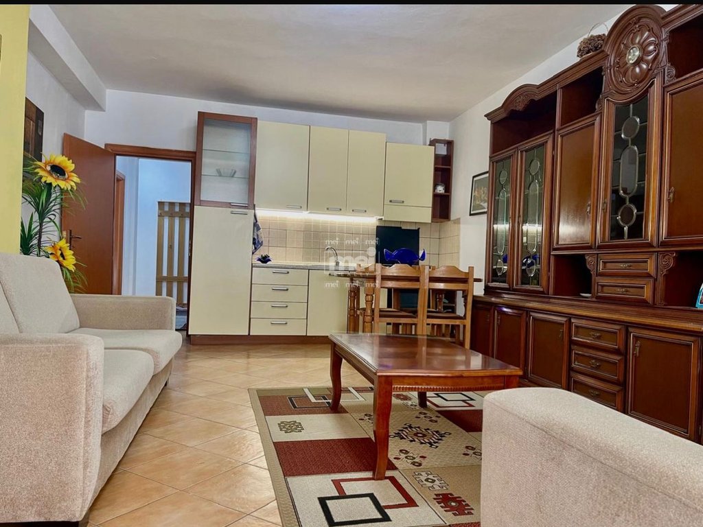JEPET ME QIRA APARTAMENT 1+1 PRANE PALLATIT TE SPORTIT!