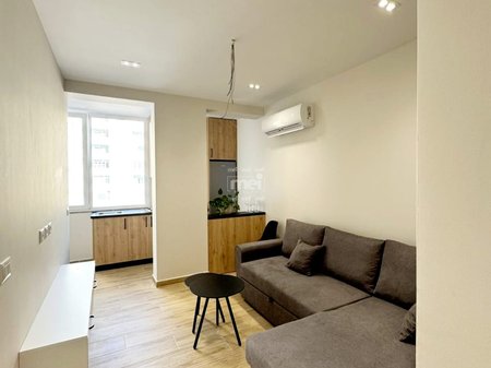 JEPET ME QIRA APARTAMENT 1+1 NE HEKURUDHA!