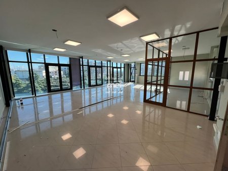 JEPET ME QIRA AMBIENT BIZNESI TEK GJYKATA!