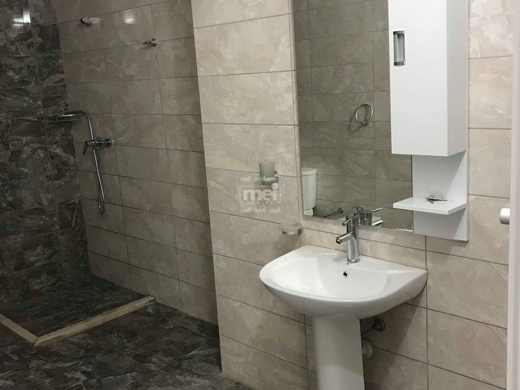 SHITET APARTAMENT 2+1 NE QENDER,DURRES!
