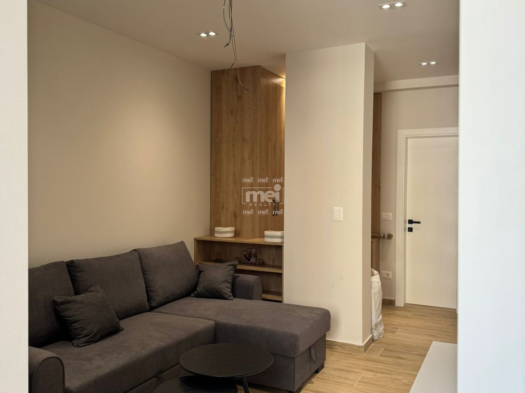 JEPET ME QIRA APARTAMENT 1+1 NE HEKURUDHA!