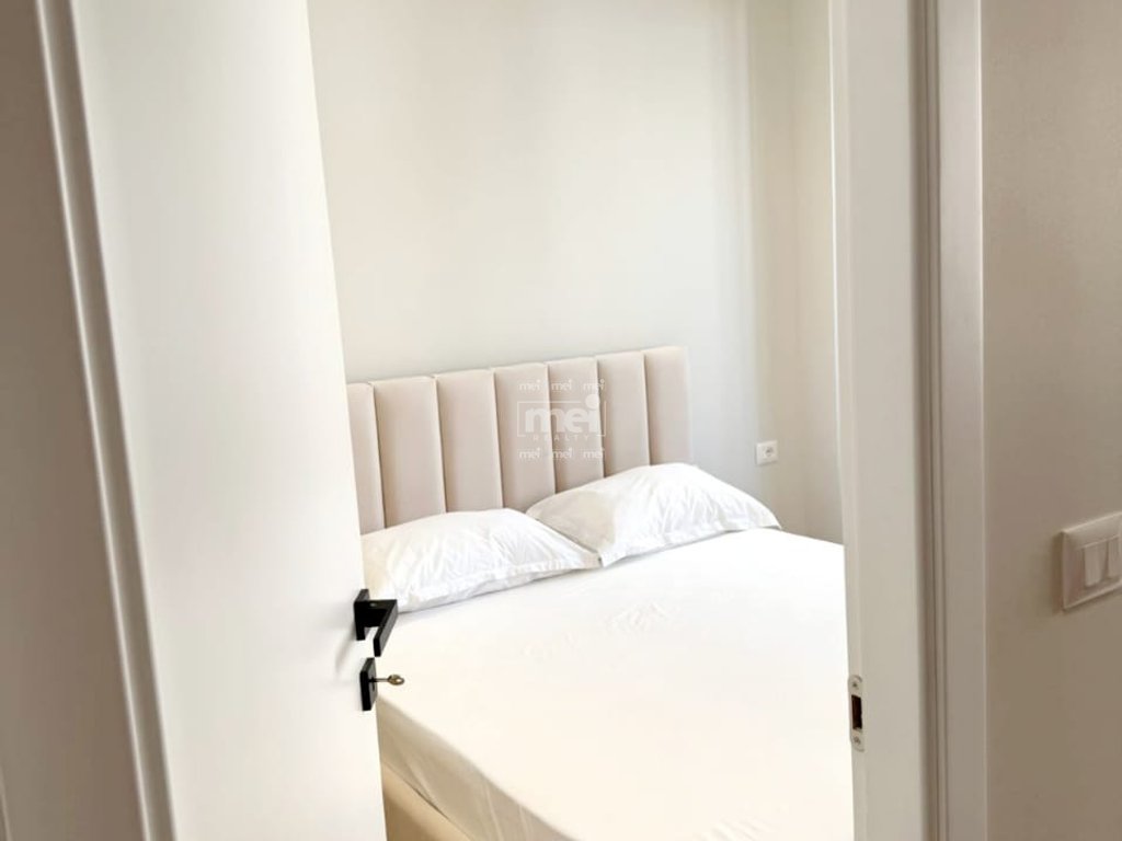 JEPET ME QIRA APARTAMENT 1+1 NE HEKURUDHA!