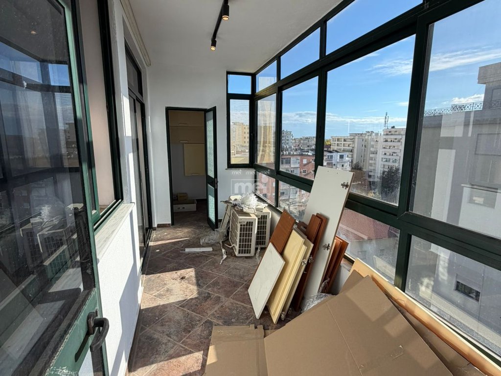 SHITET APARTAMENT 1+1 NE PLAZH, ILIRIA!