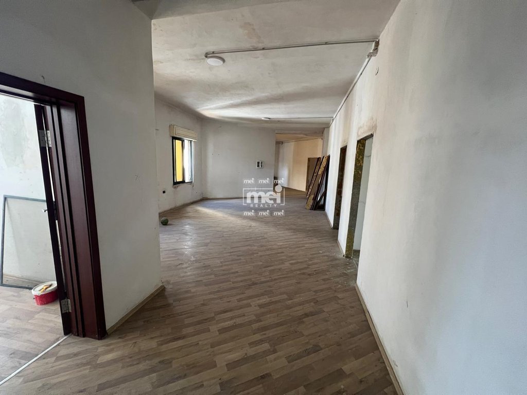 JEPET ME QIRA AMBIENT BIZNESI NE QENDER TE QYTETIT!