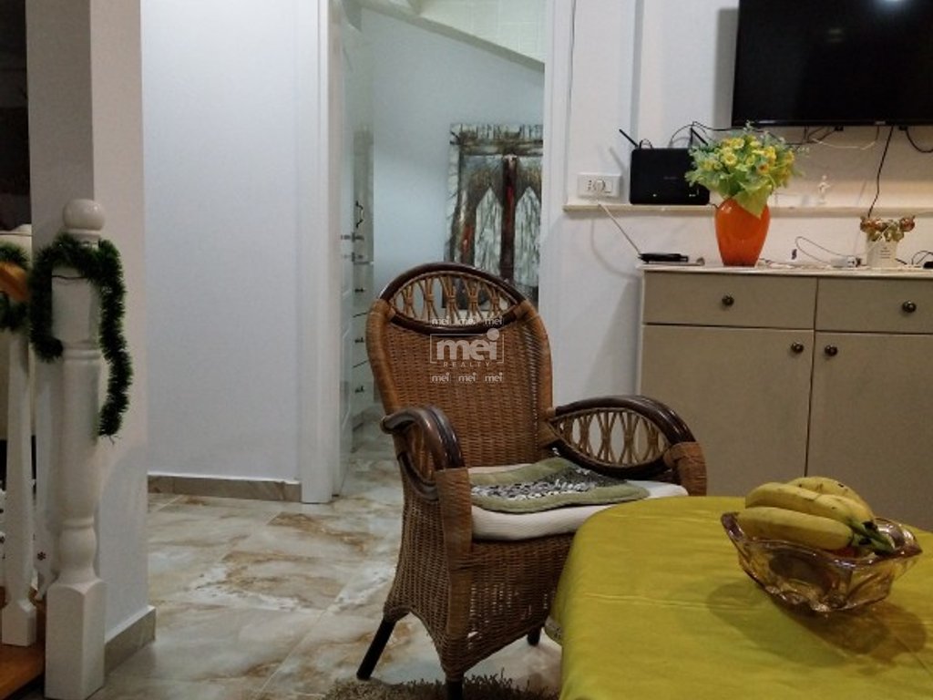 SHITET DUPLEX 3+1 TEK MALI I ROBIT!