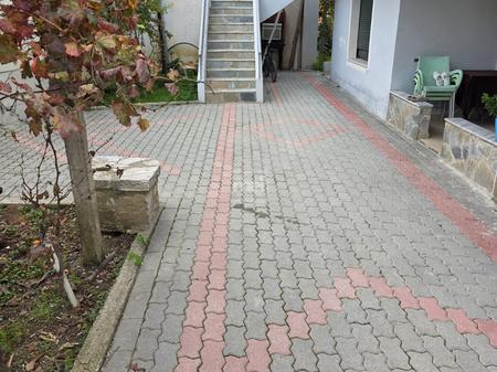 JEPET ME QIRA KATI I NJE VILE NE LAGJEN 17 !