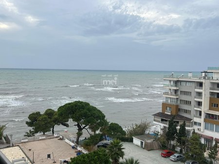 JEPET ME QERA APARTAMENT 2+1+2 - POST PARKIMI ME PAMJE DETI TEK REZIDENCA WHITE HILL !