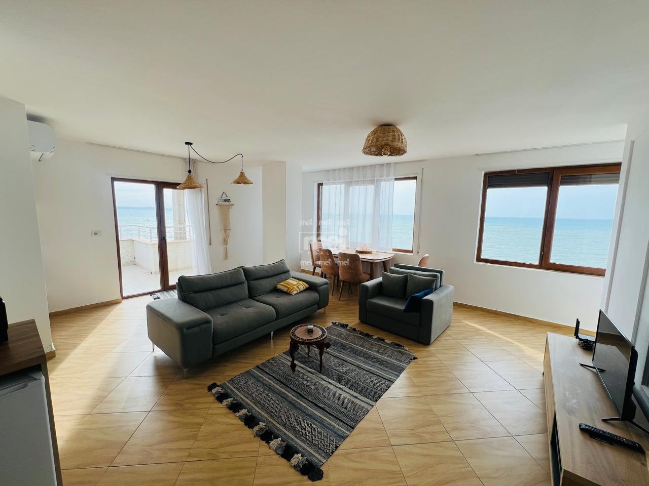 JEPET ME QIRA APARTAMENT 1+1 NE VOLLGA PAMJE NGA DETI!