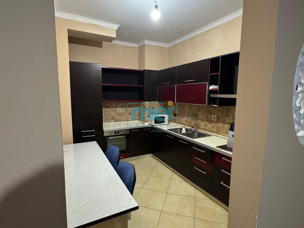 Shitet Super Apartament 2+1+2 ne Astir!