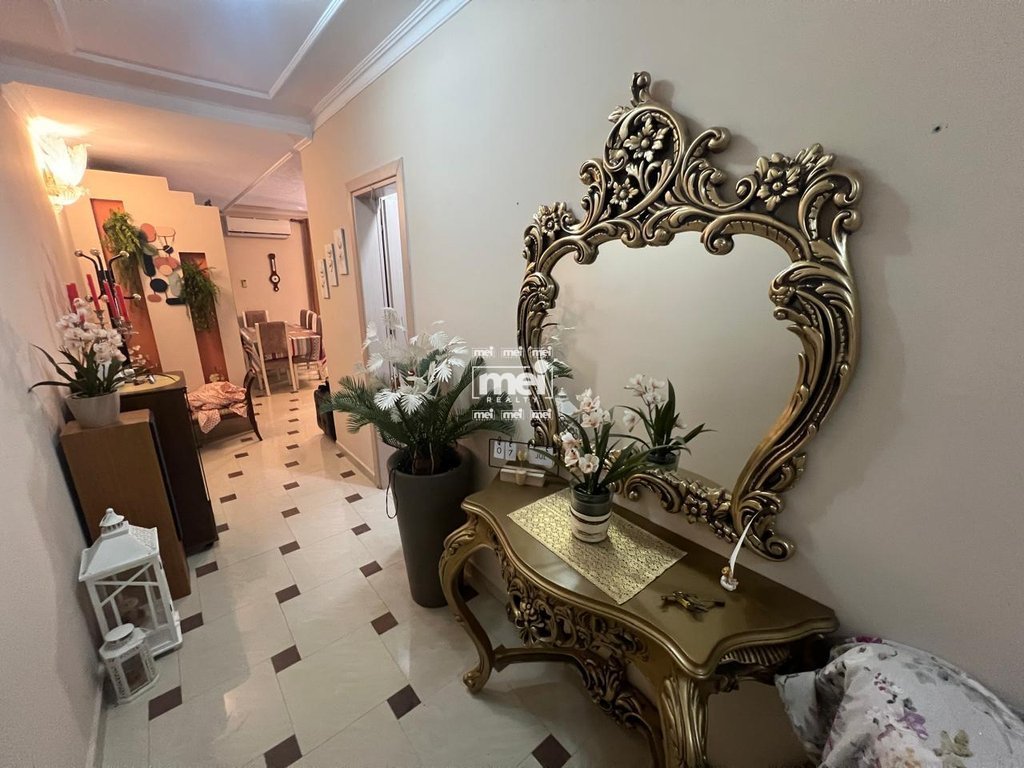 JEPET ME QIRA APARTAMENT 2+1+2 NE QENDER !