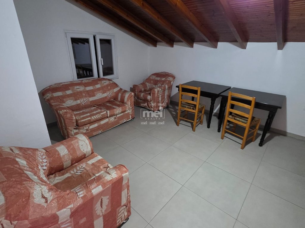 JEPET ME QIRA KATI I NJE VILE NE LAGJEN 17 !