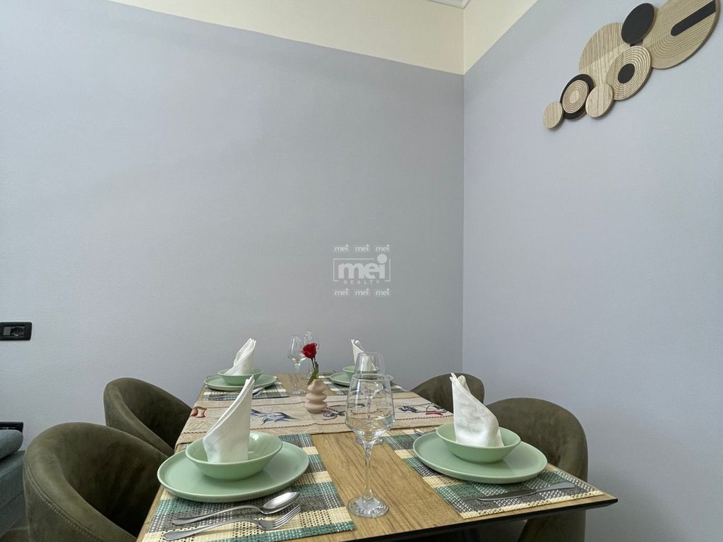 JEPET ME QIRA APARTAMENT 1+1 NE VOLLGA!