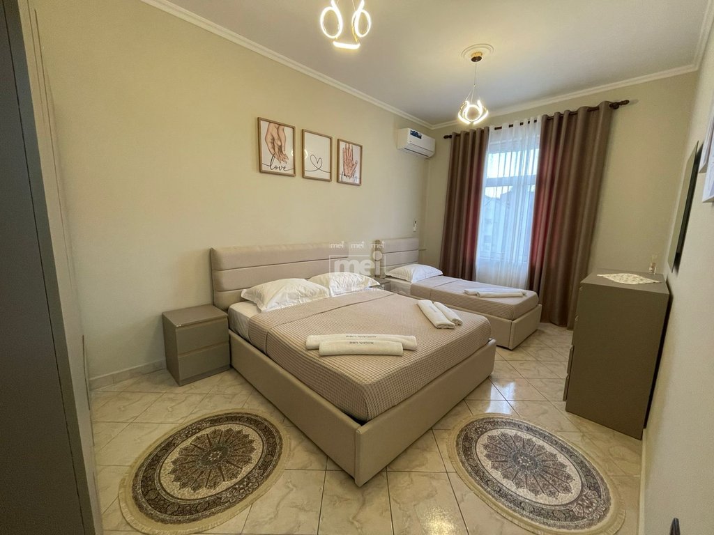 JEPET ME QIRA APARTAMENT 1+1 NE VOLLGA!