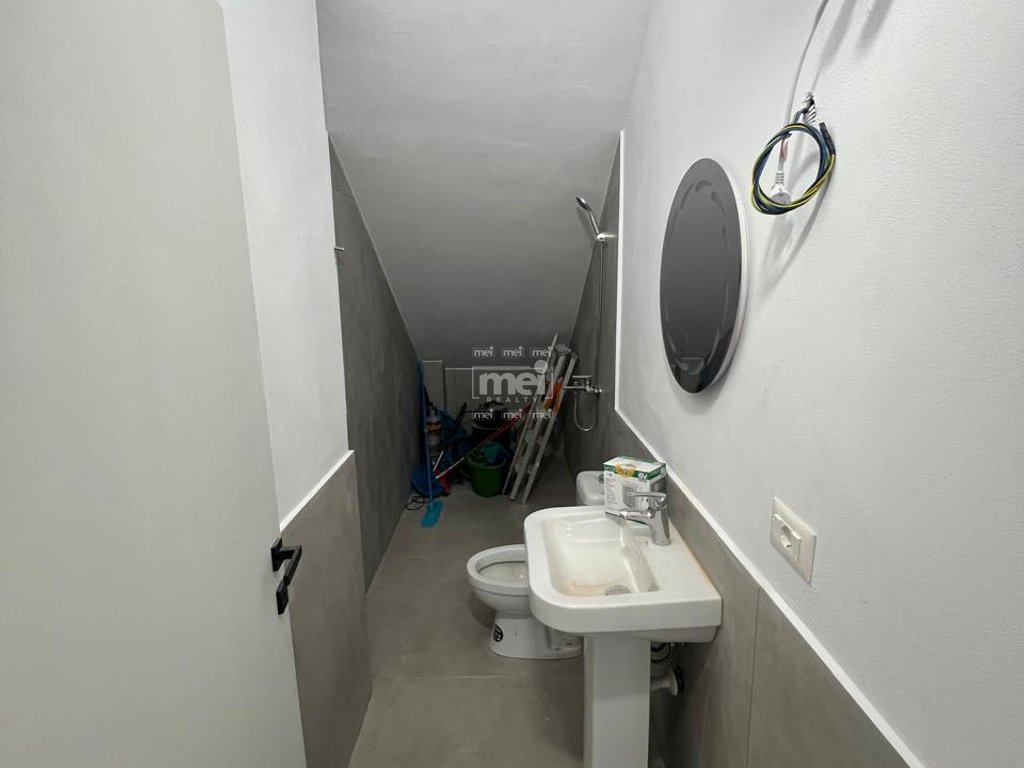 JEPET ME QIRA AMBIENT BIZNESI TEK VOLLGA!