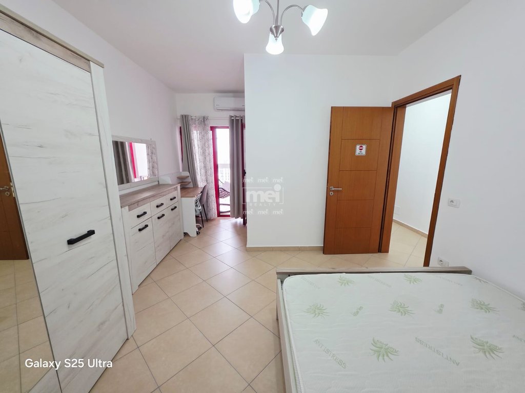 SHITET APARTAMENT 2+1 TE POSTA NE PLAZH