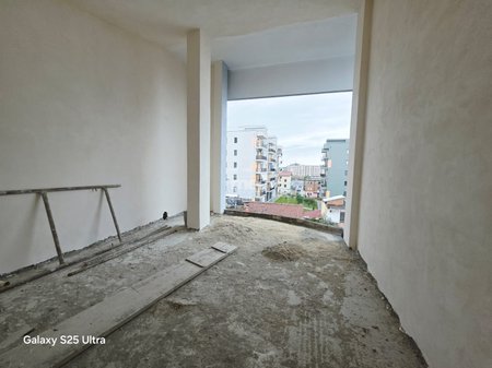 SHITET PAPAFINGO NE GOLEM