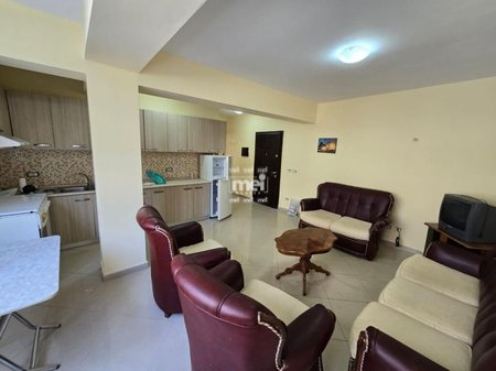 JEPET ME QIRA APARTAMENT 1+1 TEK TREGU FRUTA PERIMEVE!