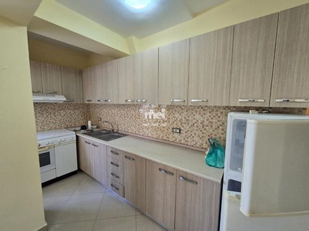 JEPET ME QIRA APARTAMENT 1+1 TEK TREGU FRUTA PERIMEVE!