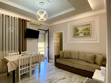 JEPET ME QIRA APARTAMENT 2+1 TEK MALI ROBIT!