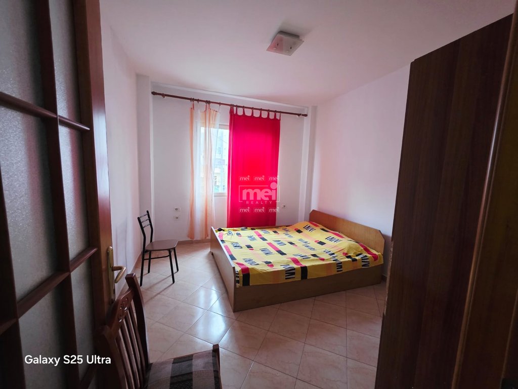 SHITET APARTAMENT 3+1 NE GOLEM