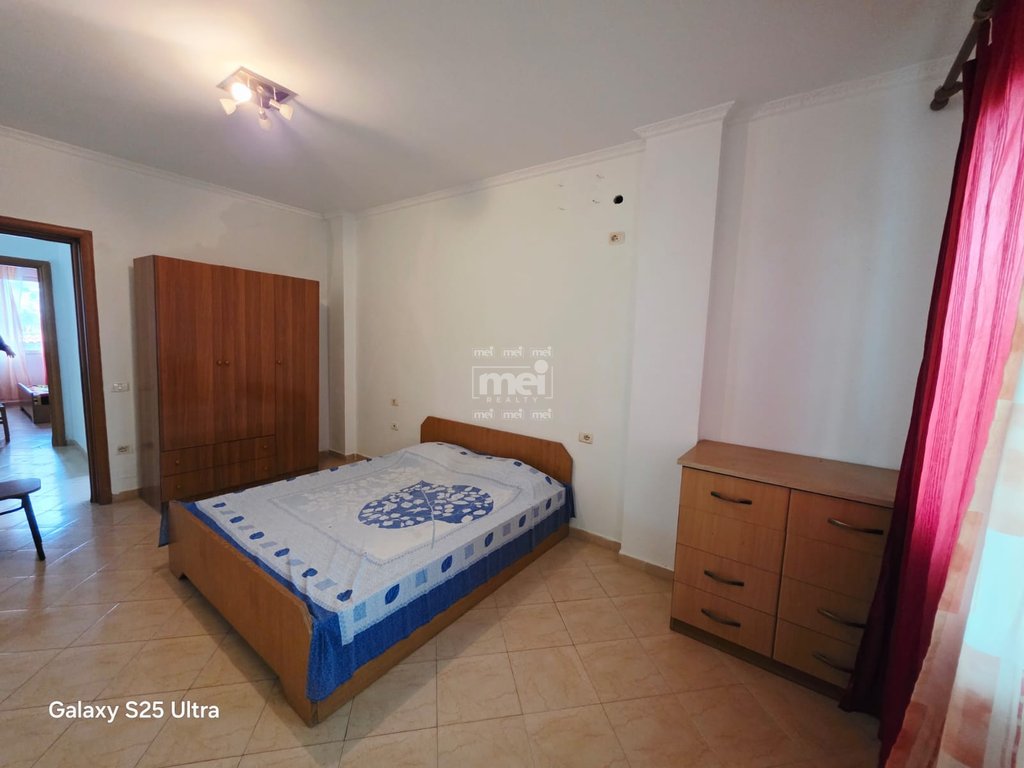 SHITET APARTAMENT 3+1 NE GOLEM