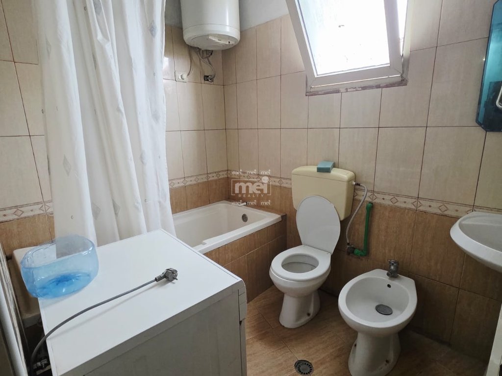 SHITET APARTAMENT 3+1 NE GOLEM