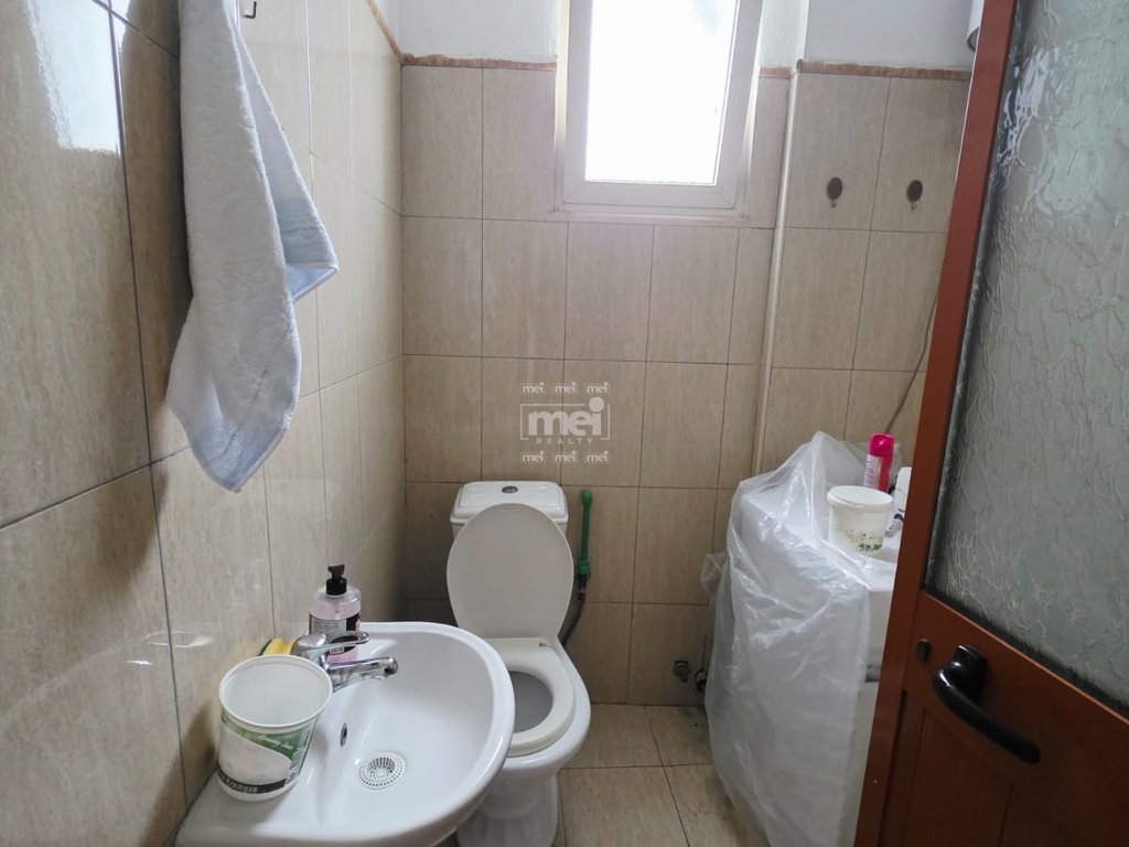 SHITET APARTAMENT 1+1 NE GOLEM