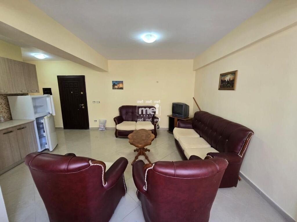 JEPET ME QIRA APARTAMENT 1+1 TEK TREGU FRUTA PERIMEVE!