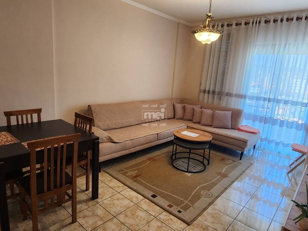 JEPET ME QIRA APARTAMENT 1+1 TE BLUE STAR!