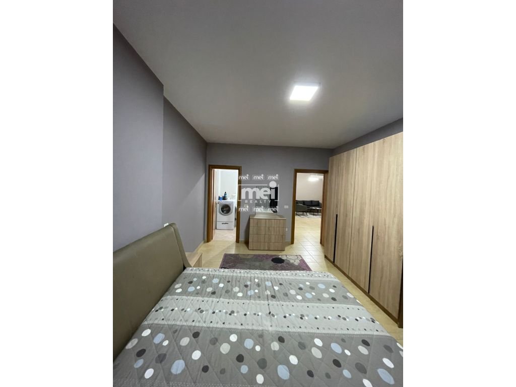 JEPET ME QIRA 2+1+2 NE VOLLGA!