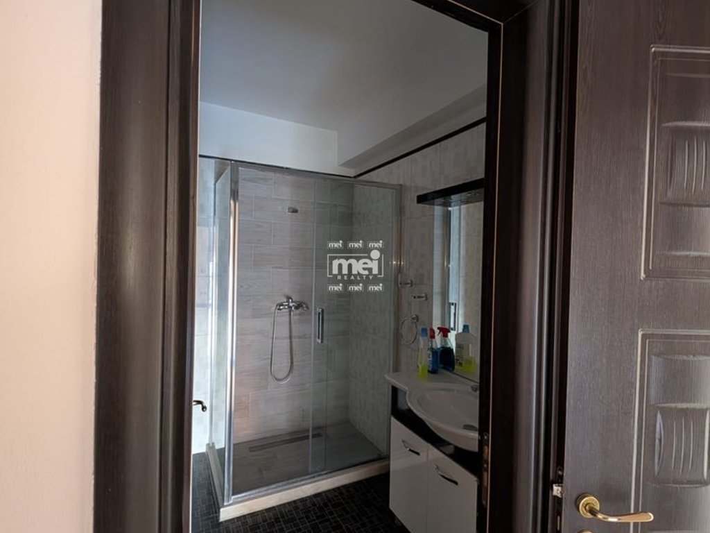 JEPET ME QIRA AMBIENT QENDER!