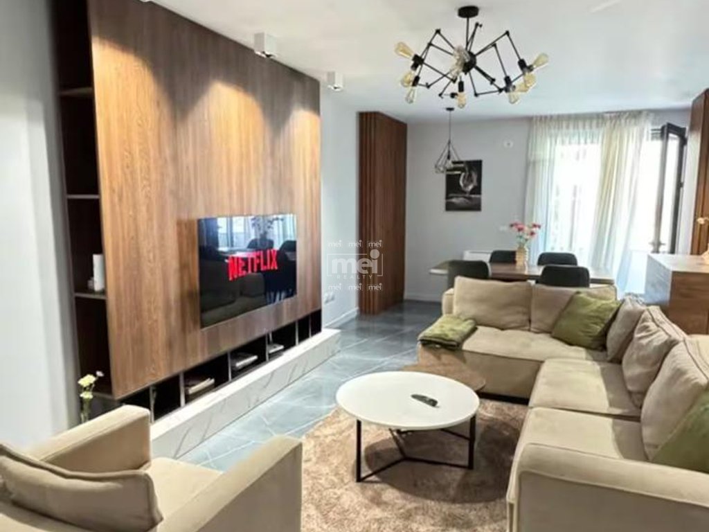 JEPET ME QIRA APARTAMENT 2+1+2 NE VOLLGA ME PAMJE NGA DETI !