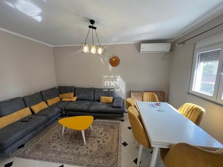 JEPET ME QIRA APARTAMENT 1+1 PRANE STADIUMIT!