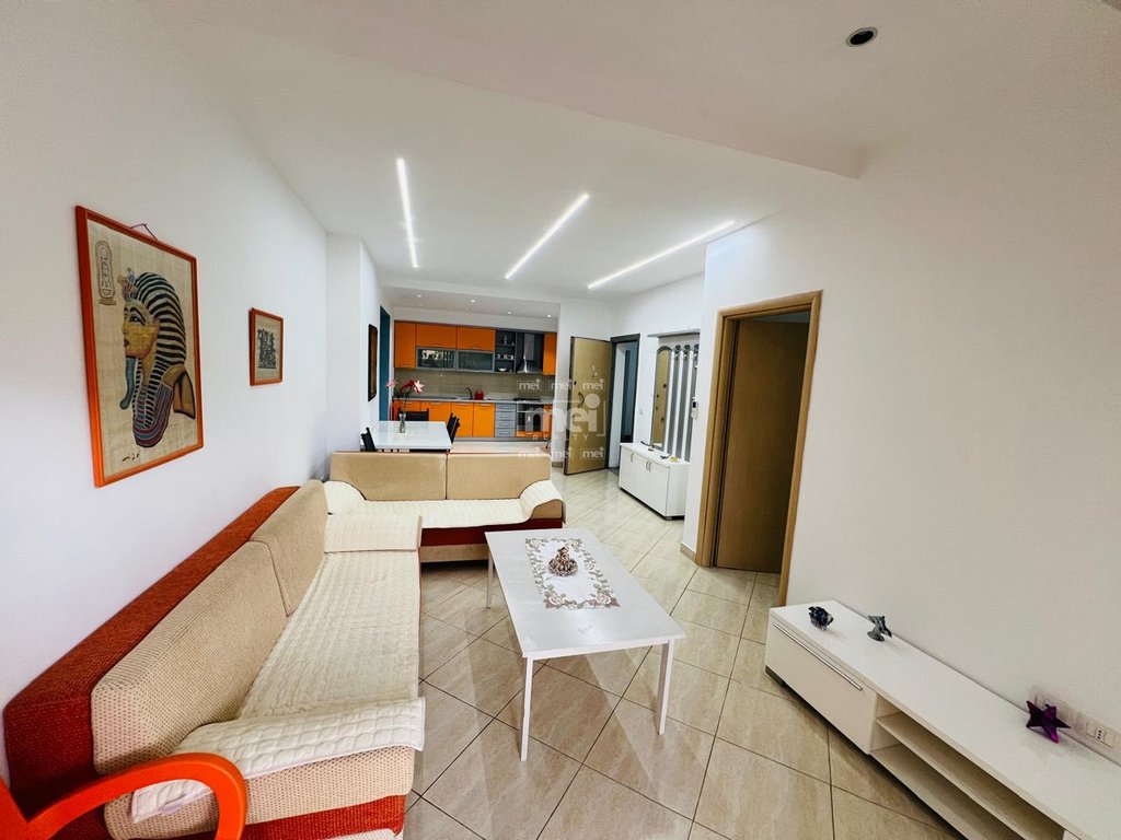 JEPET ME QIRA APARTAMENT 1+1+2 NE HEKURUDHA