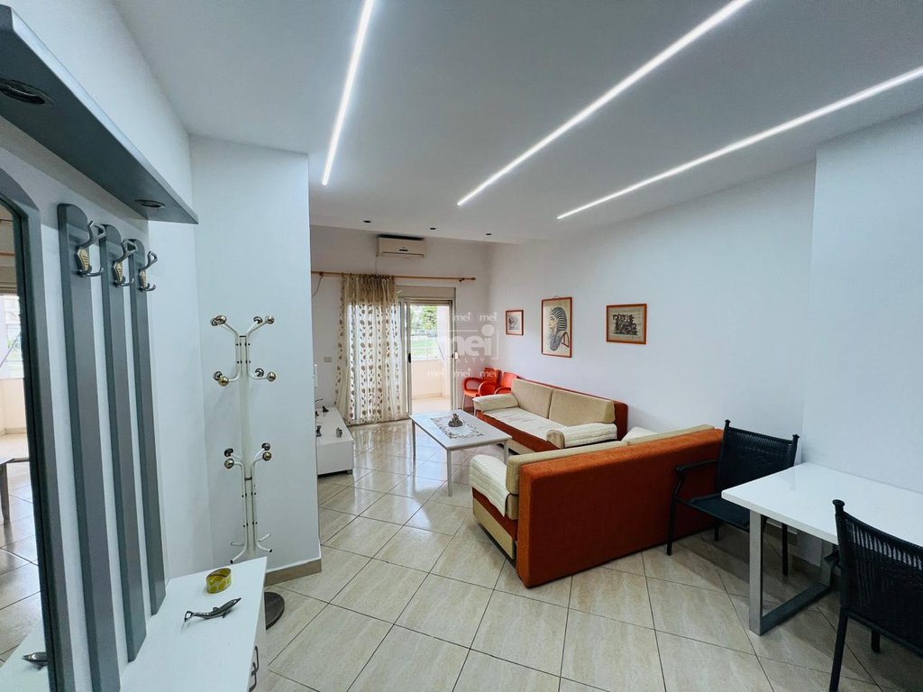 JEPET ME QIRA APARTAMENT 1+1+2 NE HEKURUDHA