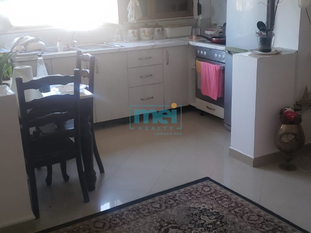 Shitet Super Apartament 2+1 ne Laprake!