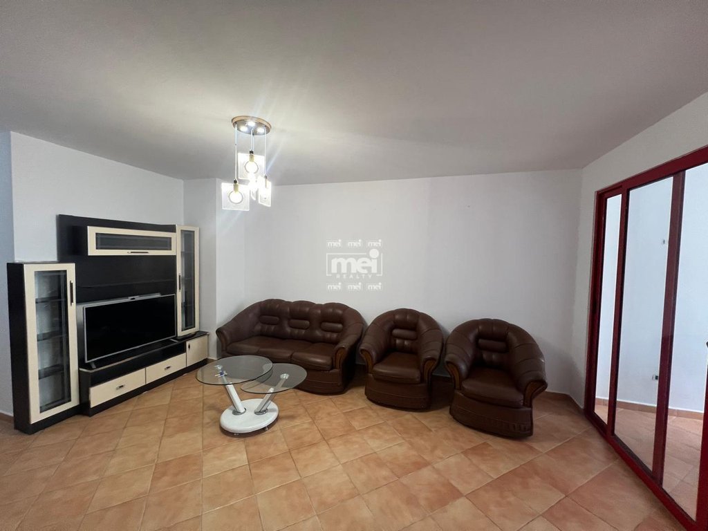 SHITET APARTAMENT 2+1 NE VOLLGA ME PAMJE NGA DETI!