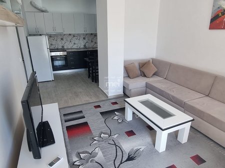 JEPET ME QIRA APARTAMENT  2+1 NE QENDER