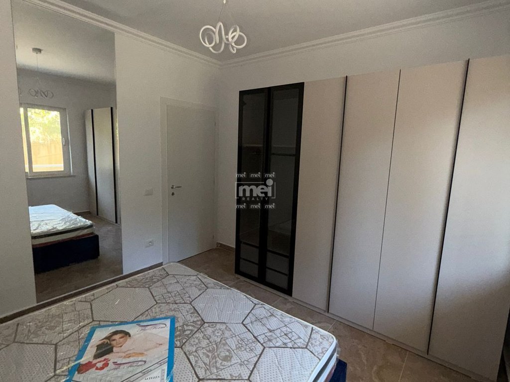SHITET APARTAMENT 1+1 ME DEPO +VERANDE NE SHKEMB KAVAJE !