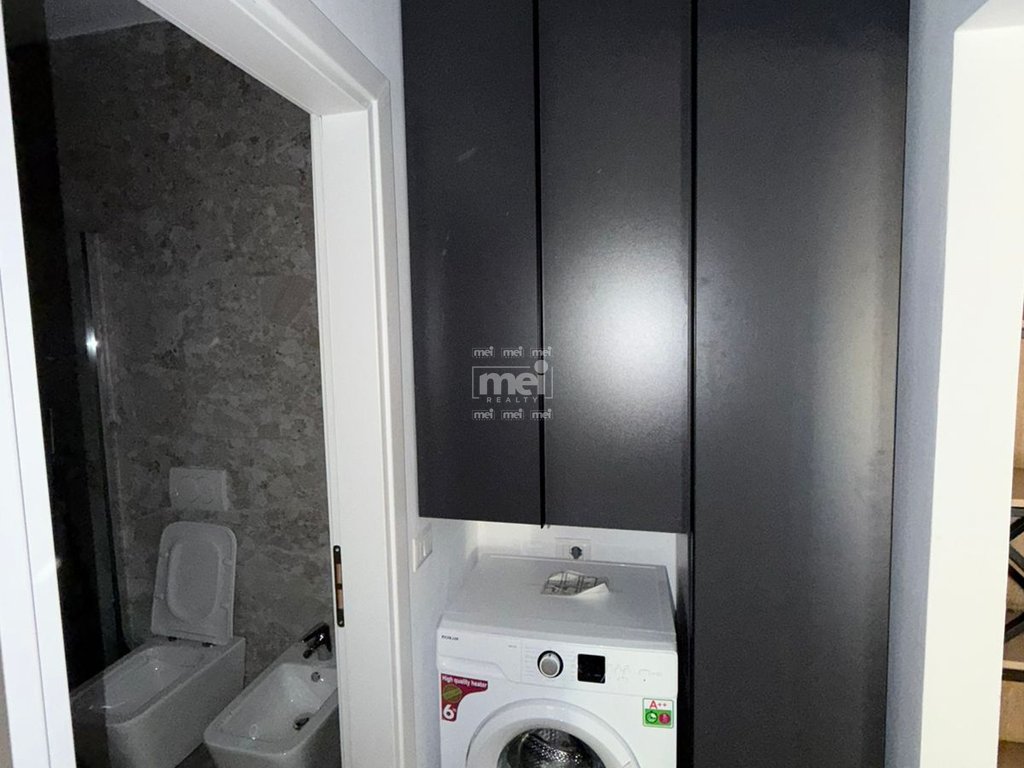 SHITET APARTAMENT 1+1 ME DEPO +VERANDE NE SHKEMB KAVAJE !