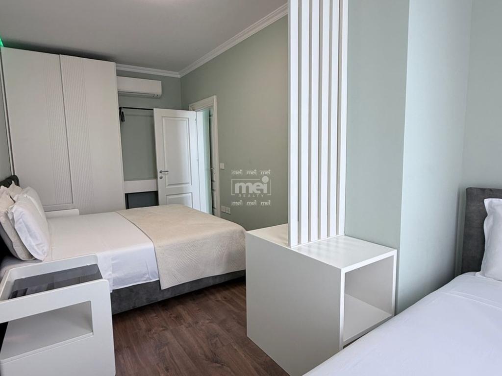 JEPET ME QIRA APARTAMENT 1+1 NE QENDER TE QYTETIT!