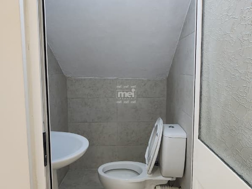JEPET ME QIRA AMBJENT BIZNESI PRANE MUZEUMIT !