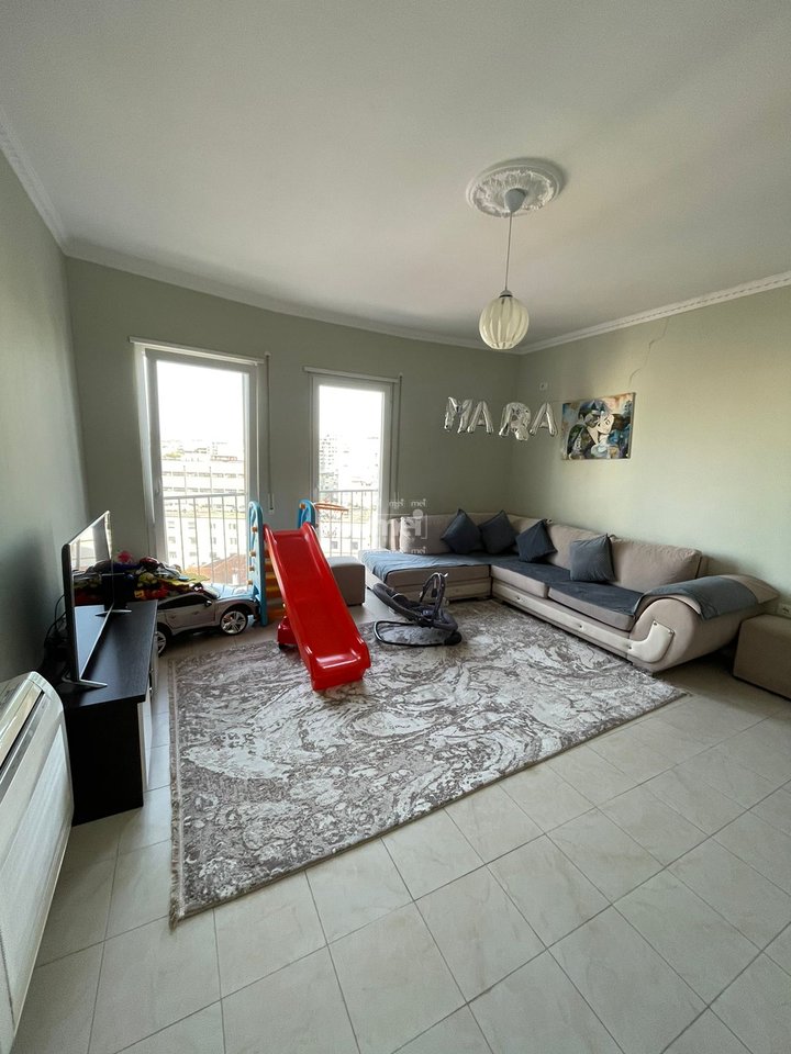 SHITET APARTAMENT 2+1 NE QENDER,DURRES!