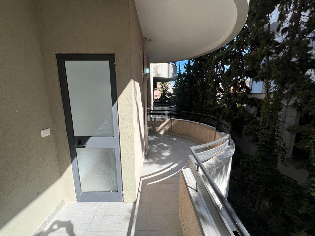 Apartament 3+1+2 Për Shitje në Plazh Iliria, Durrës !