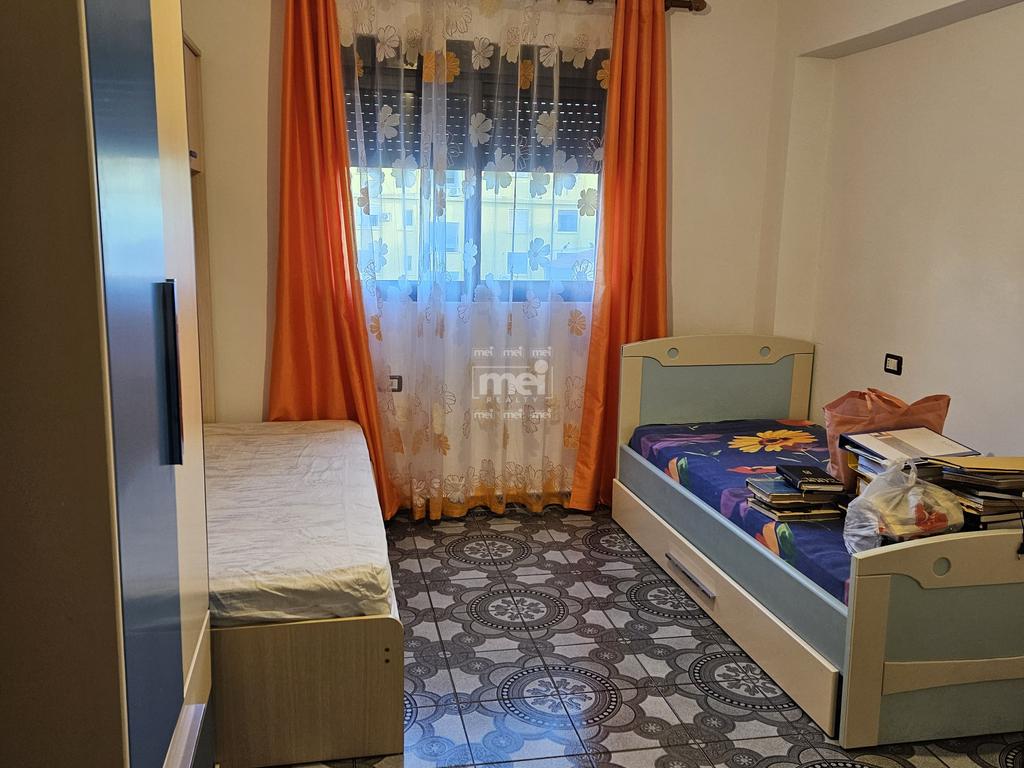 JEPET ME QIRA APARTAMENT 2+1 PRANE KOPSHTIT SOTIR NOKA!