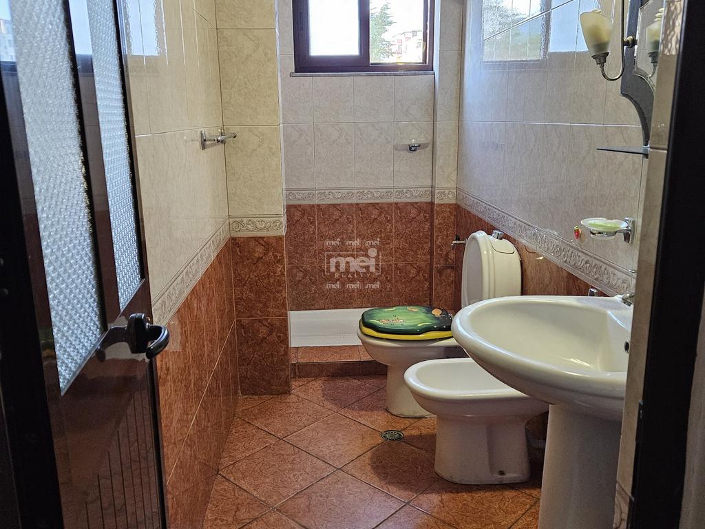 JEPET ME QIRA APARTAMENT 2+1 PRANE KOPSHTIT SOTIR NOKA!