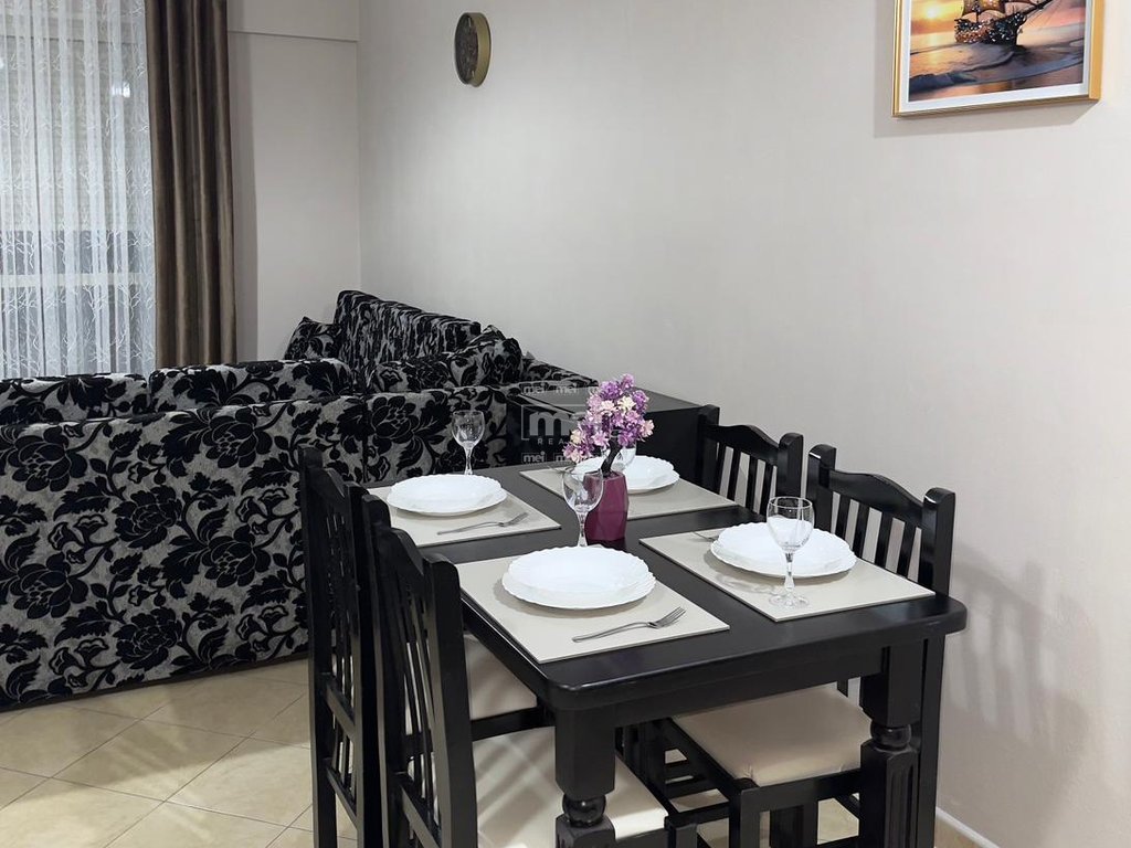 JEPET ME QIRA APARTAMENT 2+1 NE ILIRIA,PLAZH!