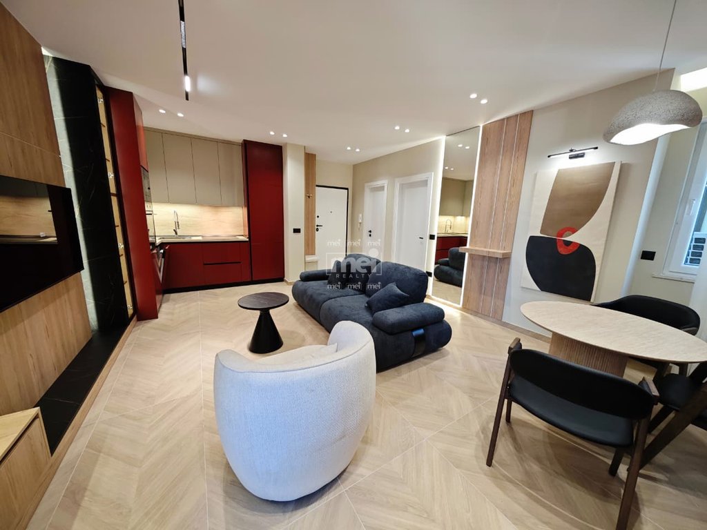 JEPET ME QIRA SUPER APARTAMENT 1+1 NE QENDER!